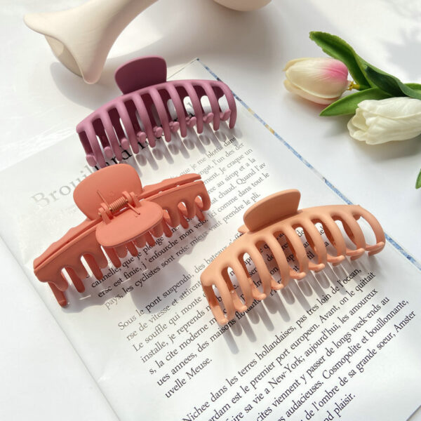 Wholesale Matte Color Plastic Hair Clips