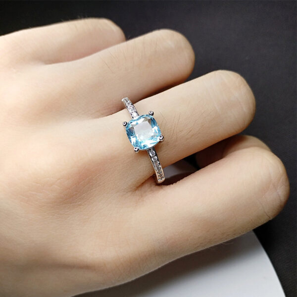 Wholesale Colored Gemstone Moissanite Alloy Rings