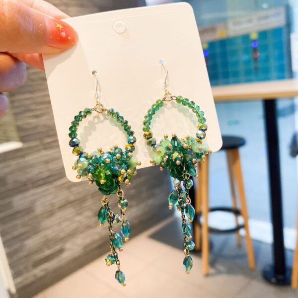 Wholesale Long Female Exaggerated Retro Crystal Streaming Earrings