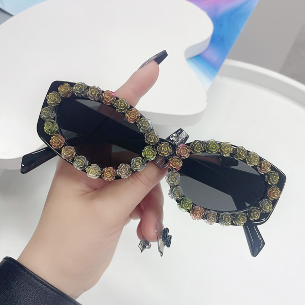 20a6df0761c9c859c6f5f52d1af0ce5a Wholesale PC Party Diamond Flower Personalized Sunglasses