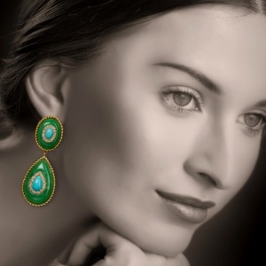 Wholesale Gold Plated Diamond Gems Metal Earrings