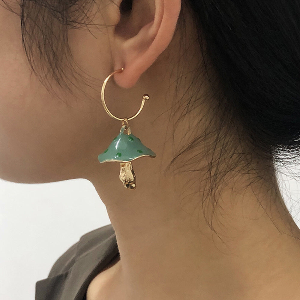 Wholesale eamy Cute Little Mushroom Oil op Earrings