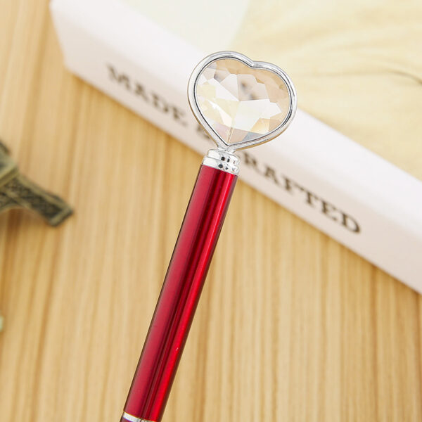 Wholesale New Love Diamond Pen Heart Shaped Large Diamond Pen Large Diamond Pen Metal Ballpoint Pen