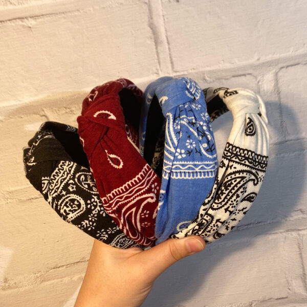 Wholesale Knitted Retro Baroque Cashew Flower Fabric Headband