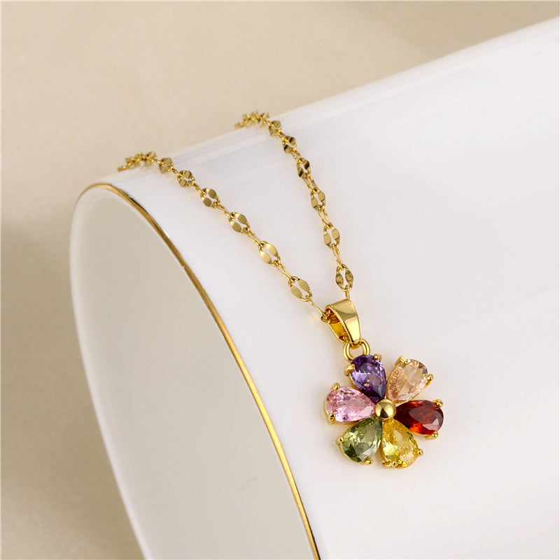 Wholesale Short Floral Necklace Titanium Steel