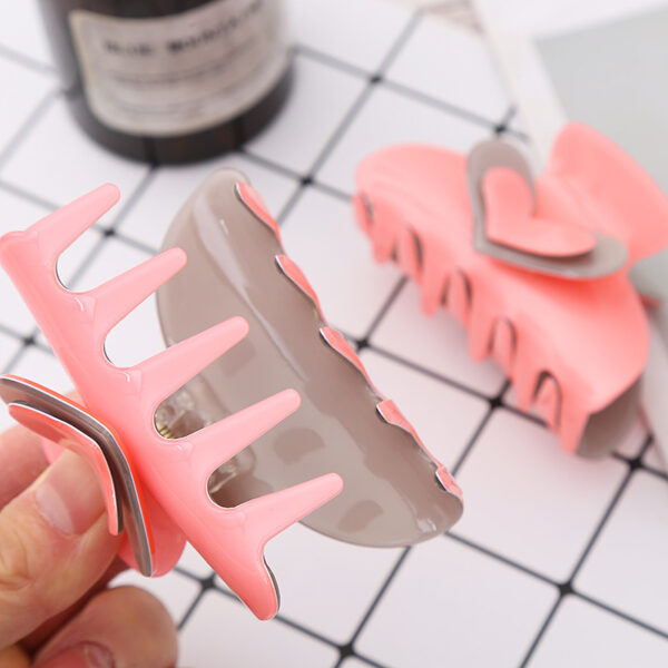 22552934880_1861652465 Wholesale Large Acrylic Love Hair Clips