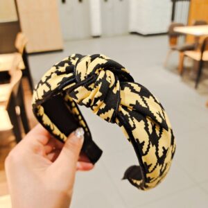 Yellow Houndstooth Clip-Edge Hairband