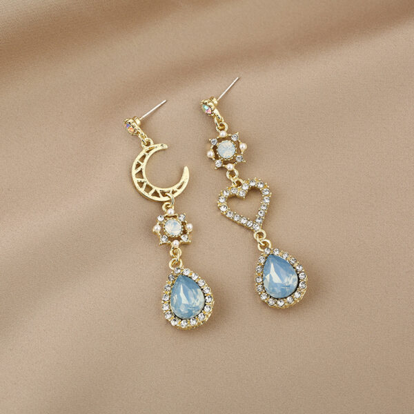 Wholesale 925 Silver Needle Diamond Hollow Heart Earrings Blue Drop Diamond Alloy Earrings
