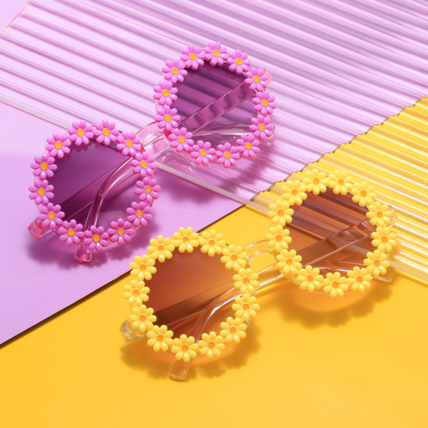 2dbcbf502f72bf2dda7558a772903c9a Wholesale PC Kids Cute Little Daisy Sunglasses