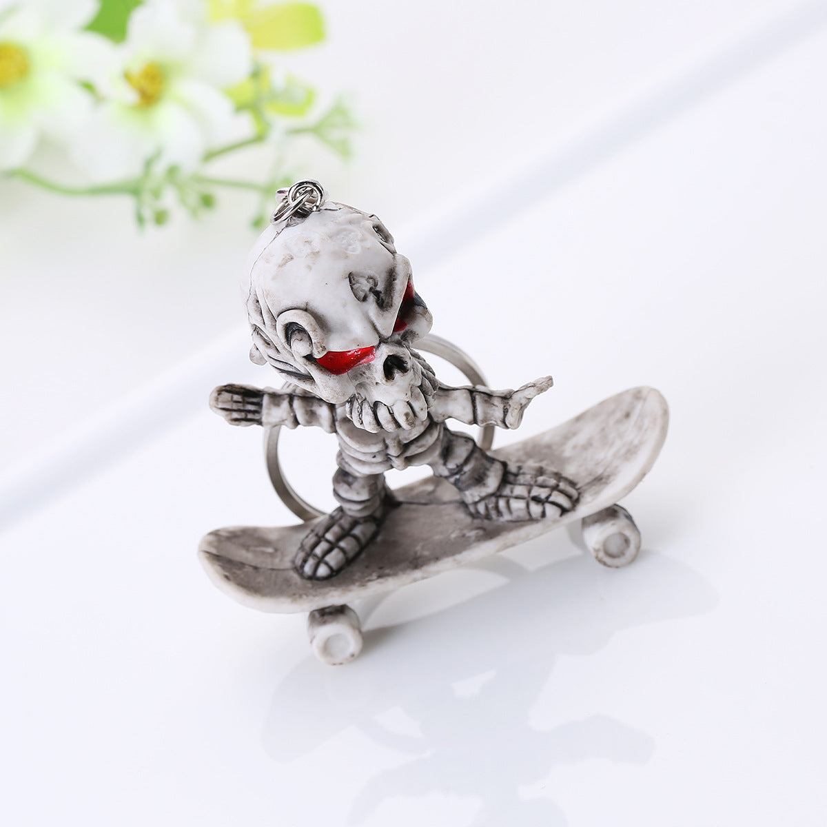 Wholesale Rubber Skateboard Skull Keychain
