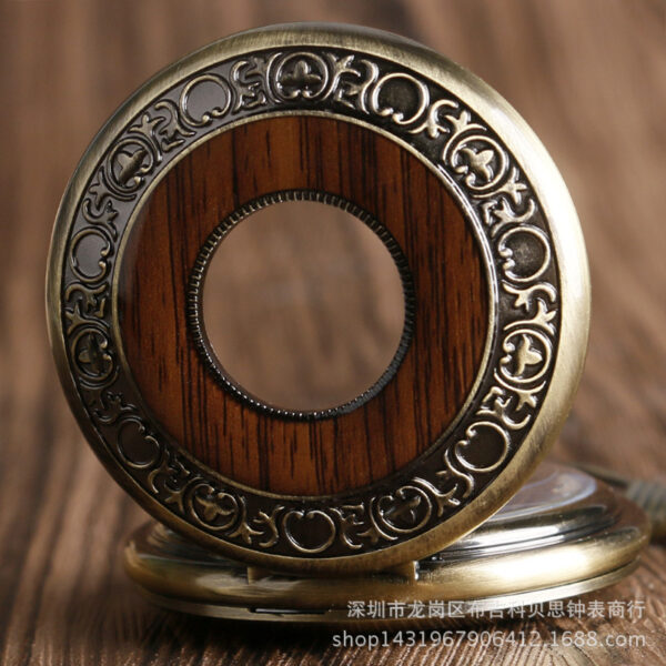 Wholesale Vintage Wooden Circle Skeleton Vintage Roman Numeral Manual Mechanical Alloy Pocket Watch