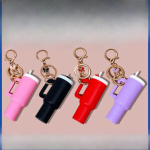 3cf84346baaea0fd066ce477fc158471_4bbfe2da-65ef-49d8-baba-2e978db99685 Wholesale Butterfly Pendant Mother's Day Mini Tumbler Cup Keychains