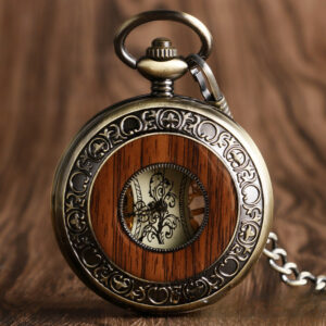 Wholesale Vintage Wooden Circle Skeleton Vintage Roman Numeral Manual Mechanical Alloy Pocket Watch