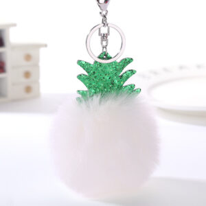 White / 8cm hair ball