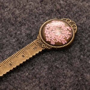 Lace pink / Dried Flower Bookmark