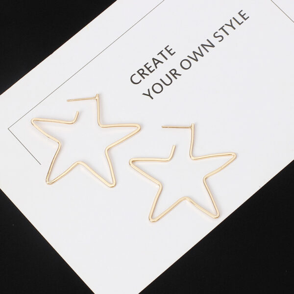 Wholesale Metal Hollow Five Pointed Star Earrings