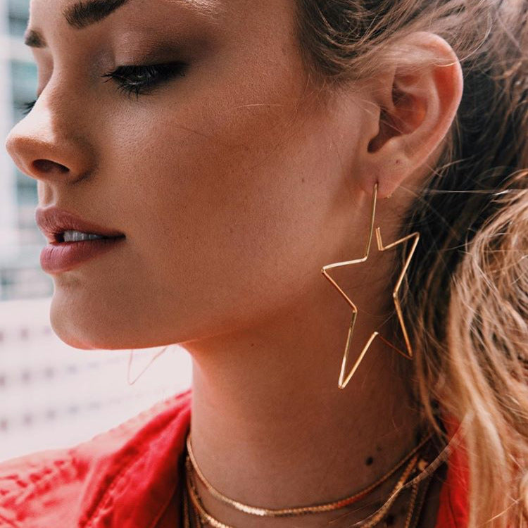 Wholesale Metal Hollow Five inted Star Earrings