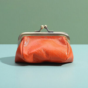 600f053025c8109cd1a15b5556cb97ef Wholesale Leather Coin Purse Retro Handmade Mouth Gold Bag