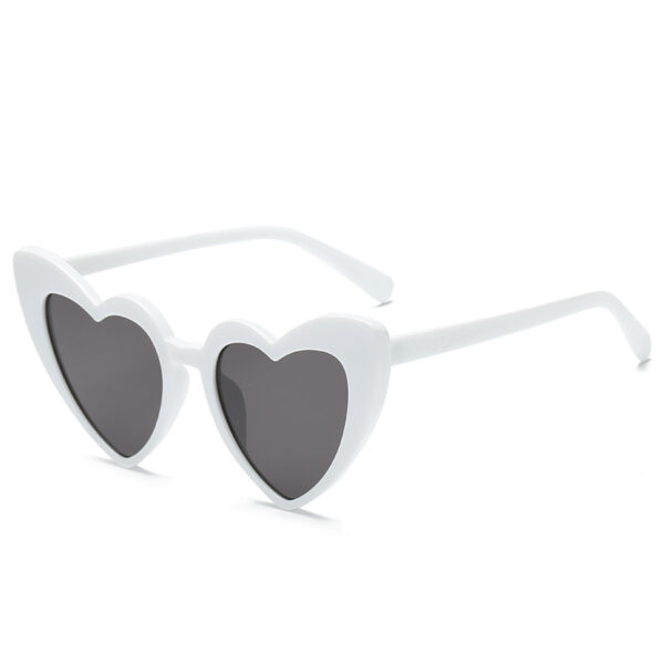 Wholesale PC Heart-shaped Large Frame Women's Sunglasses
