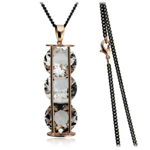 37# Three zircon gold