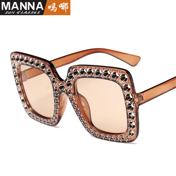 Wholesale PC Diamond Plated Large Frame Retro Square Sunglasses