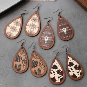 Wholesale Western Style Cow Head Retro Aztec Pattern Cow Pattern Leather Wood Chip Earrings