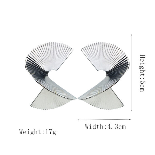 9028867435_1476080359 Wholesale Swivel Stripe Scalloped Alloy Earrings