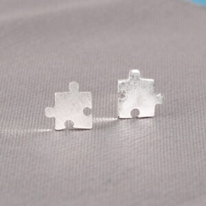 012 Puzzle / 925 ear needles