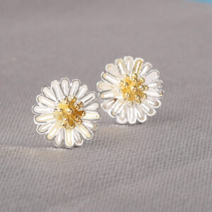 014 Little Daisy / 925 ear needles
