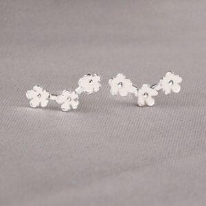 015 Three Flowers / 925 ear needles