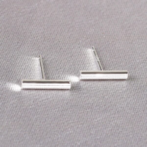 020 round bar / 925 ear needles