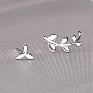 036 Asymmetric leaves / 925 ear needles