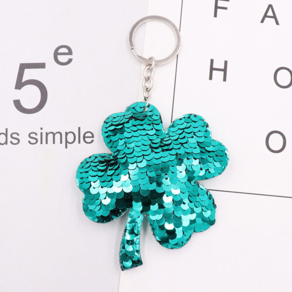 Wholesale Colorful Sequin Christmas Tree Keychain