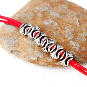 Hollow Oval Red Rope