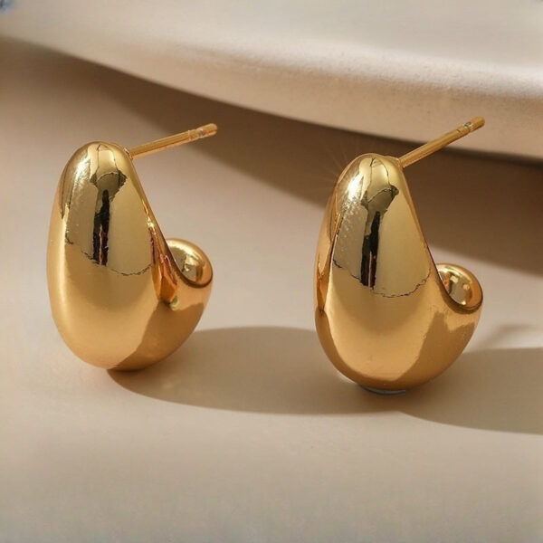 985f0219d881d9d986abd5b3d8ee4936 Wholesale C Shape Pea Gold Plated Earrings