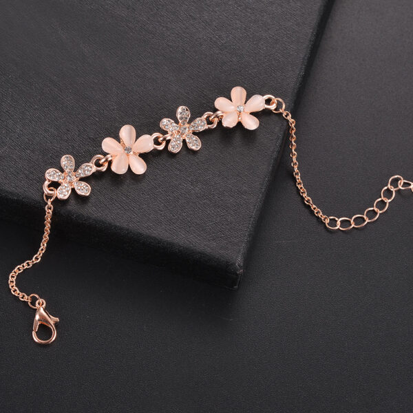 Wholesale New Small Flower Cat's Eye Stone Bracelet