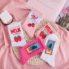 O1CN010LeDFR2LaJtKdSWRd_2214409469708-0-cib Wholesale Pink Strawberry Is Versatile and Wears Mid-socks Over The Collegiate Style