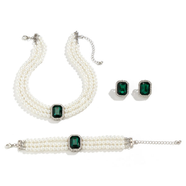 Wholesale Round Bead Multi-layer Retro Palace Style Gemstone Imitation Pearl Jewelry Set