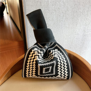 4 wave back to black background / 21*33cm