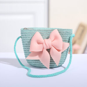 Three-dimensional pink bow Green