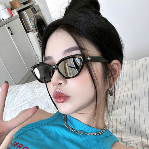 O1CN010V5aam1PxuZEcT3Cb_2213769071908-0-cib Wholesale Star Cat Eye Sunglasses
