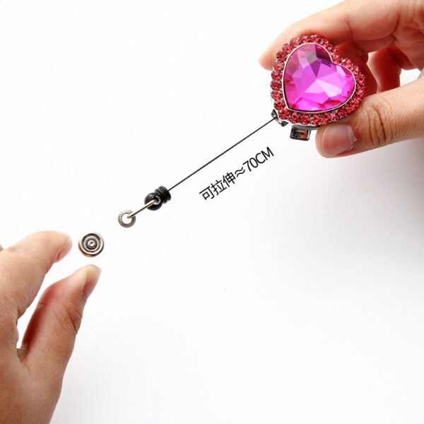 O1CN010czaG71Nxn1DfJ8jJ_2676091637-0-cib Wholesale Heart-shaped Diamond Telescopic Alloy Keychain