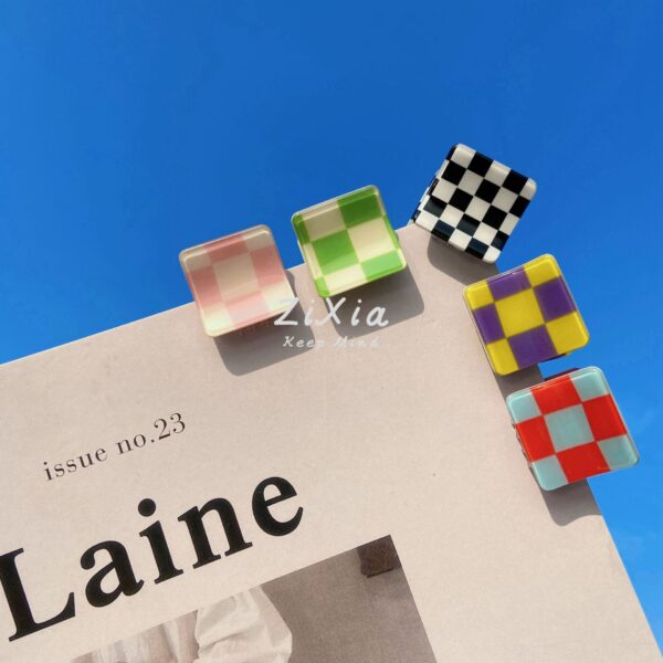 Wholesale Checkerboard Mini Plastic Hair Clips
