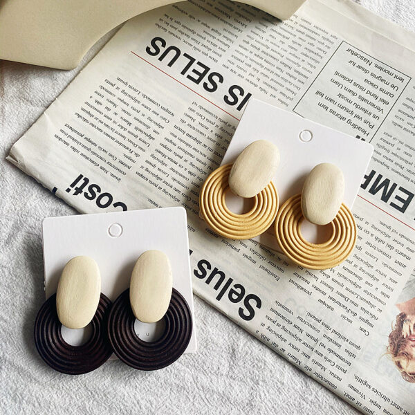 O1CN010ss9sz1MmVjLe182B_2201231341477-0-cib Wholesale Geometric Wooden Vintage Hoop Earrings