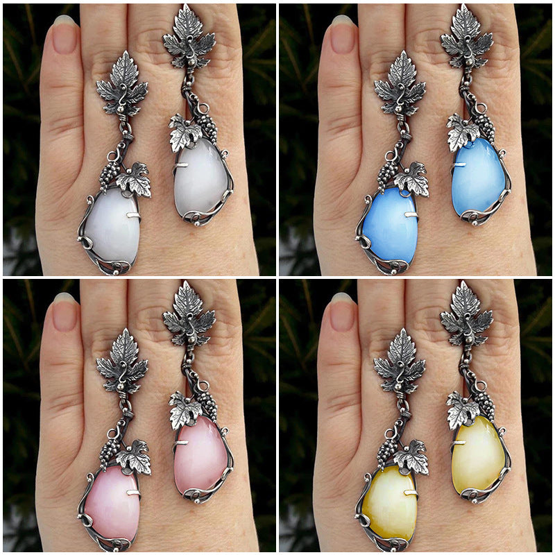 Wholesale Metal Grapevine Leaf Inlaid op Shaped Opal Alloy Earrings