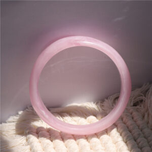 Round irregular pink