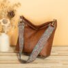 Wholesale of Large Capacity Retro Wide Shoulder Straps, Soft Leather Crossbody Shoulder Bags