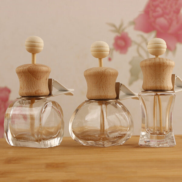 Wholesale 10ML Large Capacity Car Air Outlet Perfume Empty Bottle Car Ornaments