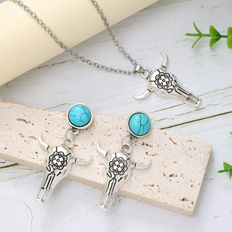 Wholesale Summer beach style alloy bull head sier necklace