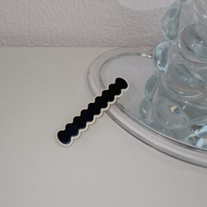 Black Oval Single